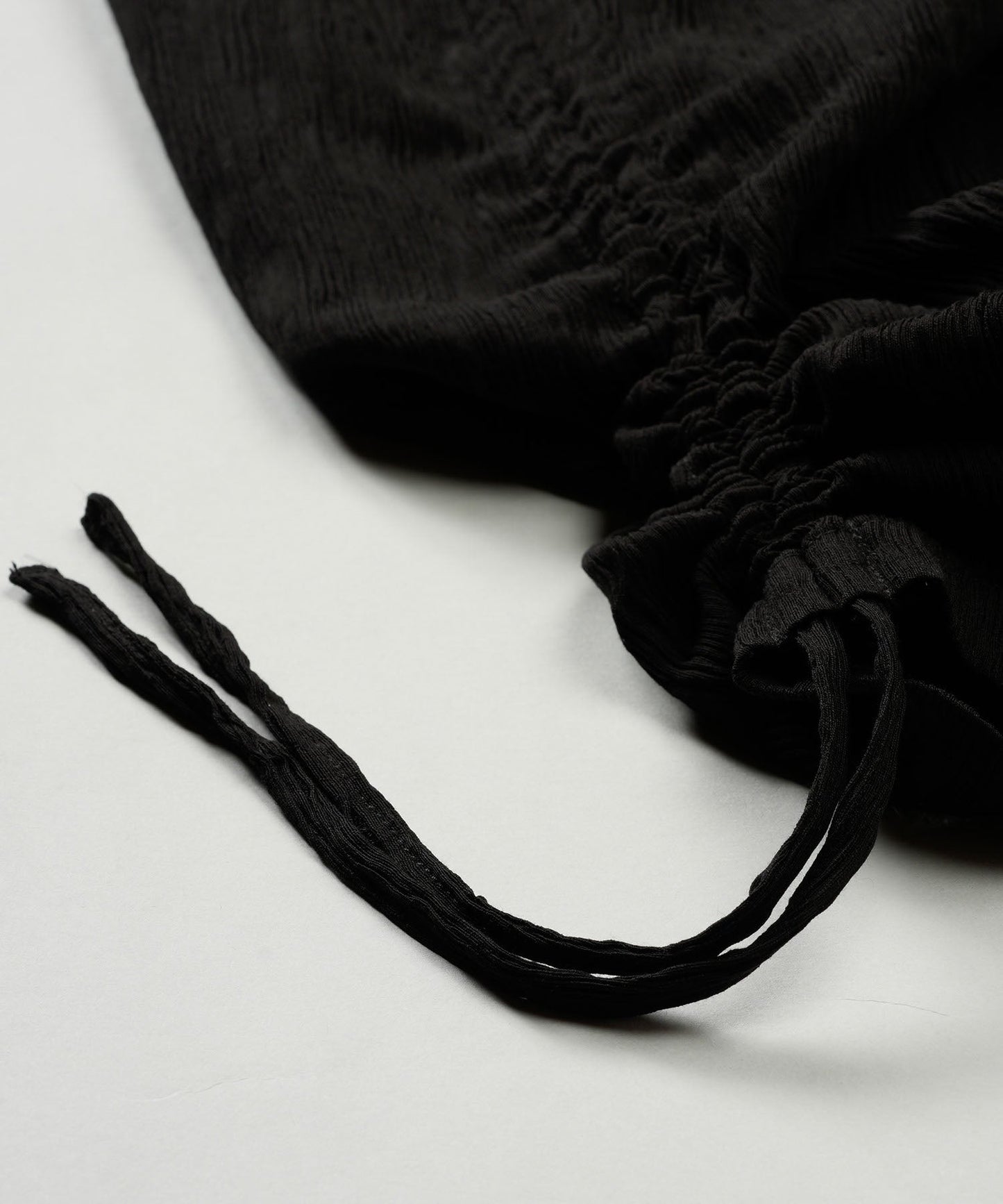 ドローストリングスサルエルトラウザーズ