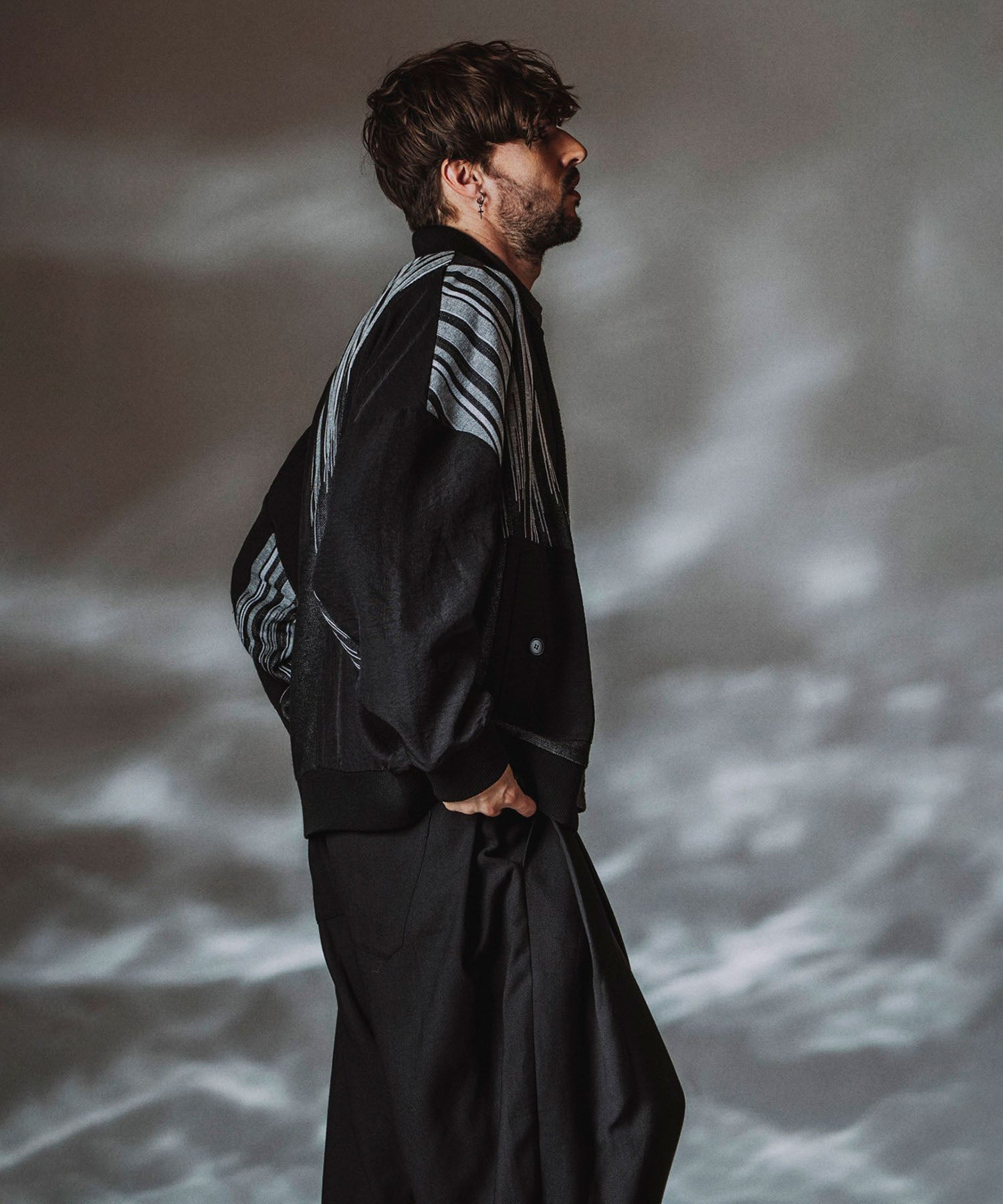 ストライプ Model:H182cm