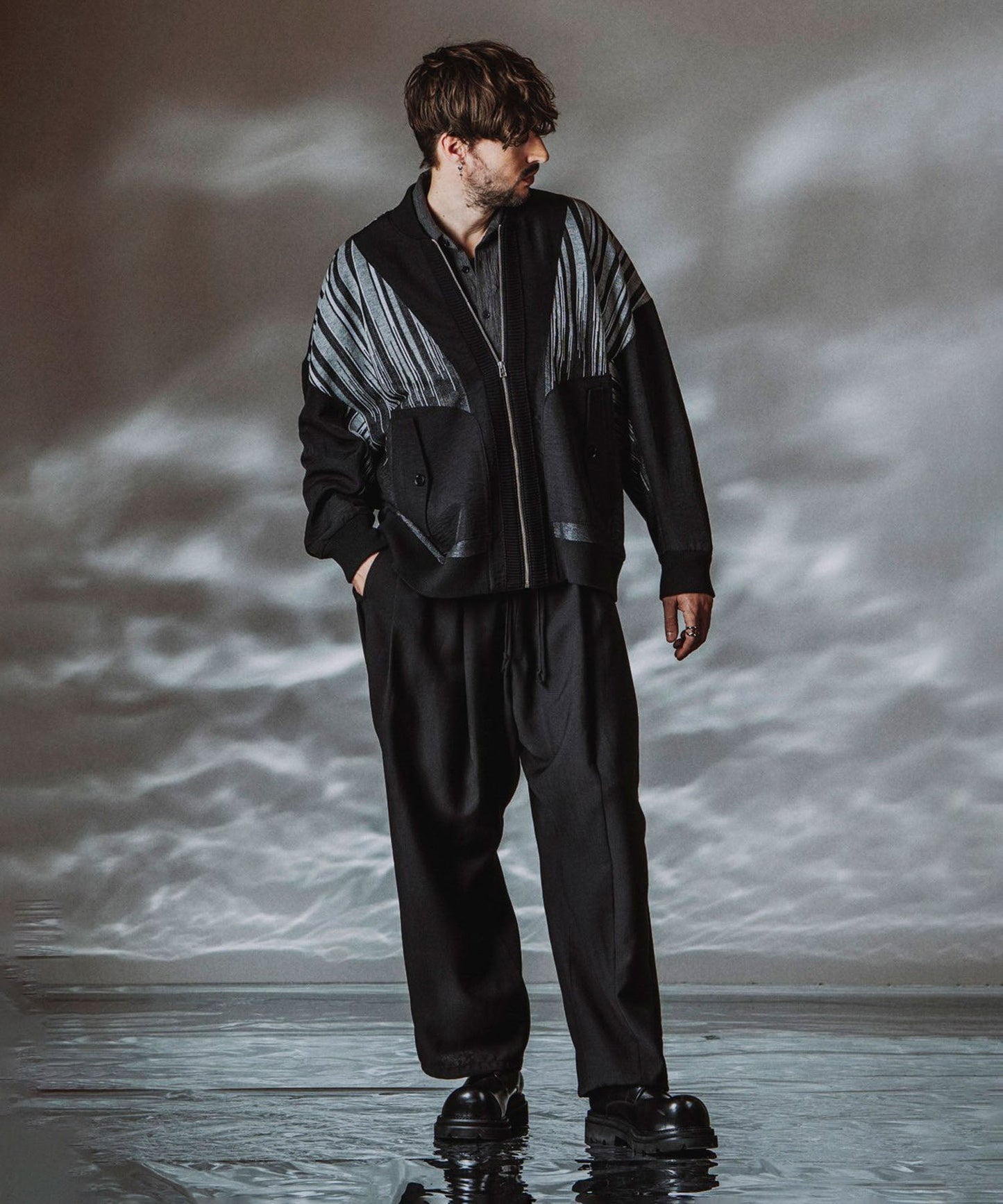 ストライプ Model:H182cm