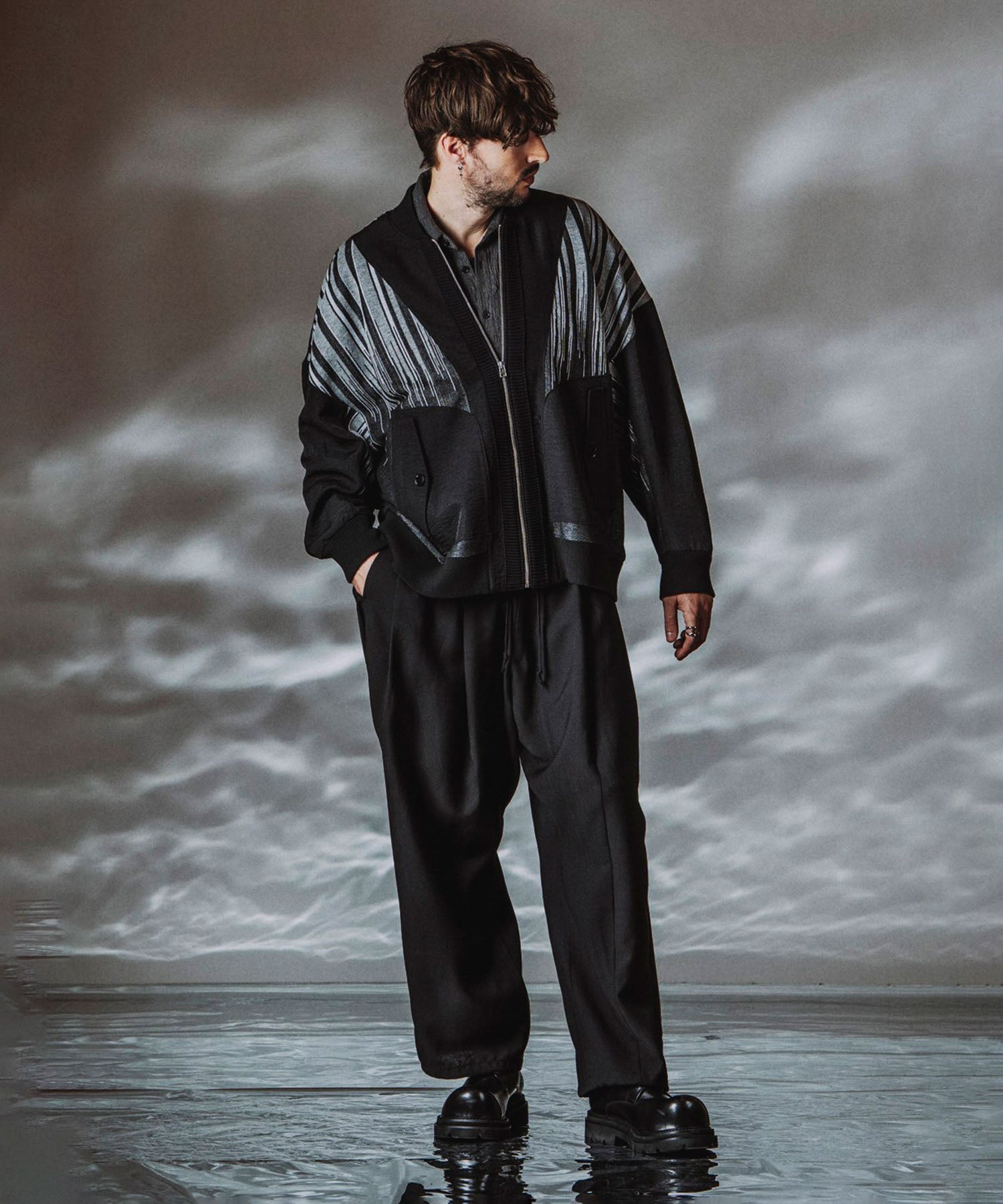 ストライプ Model:H182cm