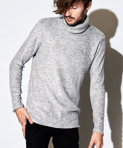 Vicure Lamb Pile Turtleneck Pullover