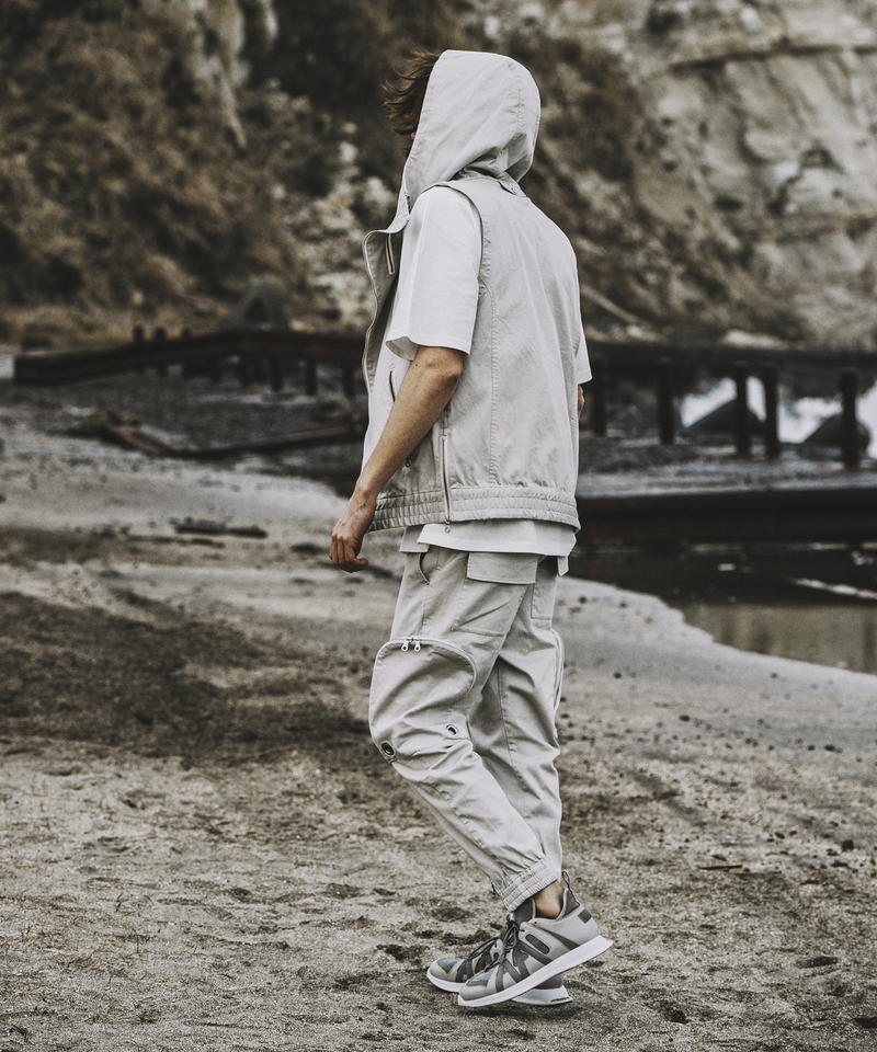 マルチファブリックローカットスニーカー