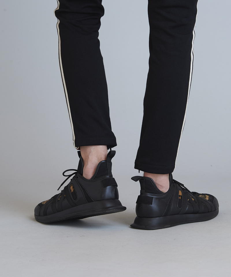 マルチファブリックローカットスニーカー