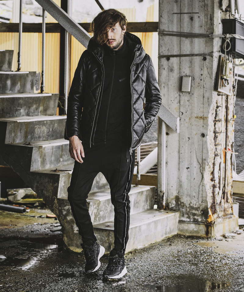 レザーキルティングパデットフーデッドBLZ