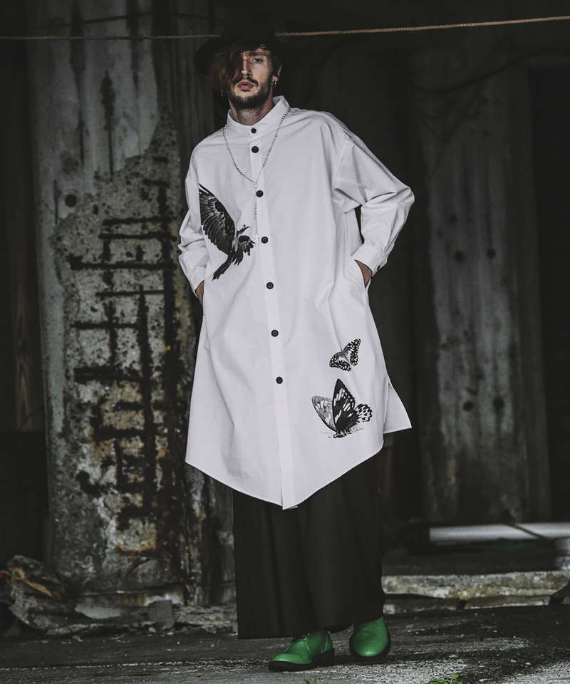 8-hole lace-up boots