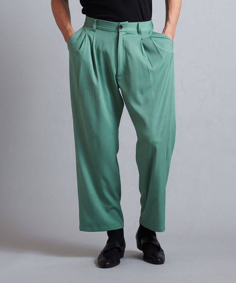 Easy Tuck Wide Trousers