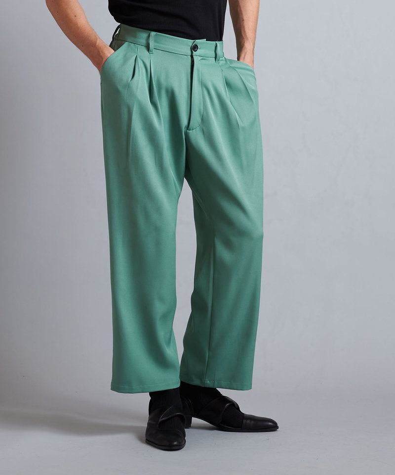 Easy Tuck Wide Trousers