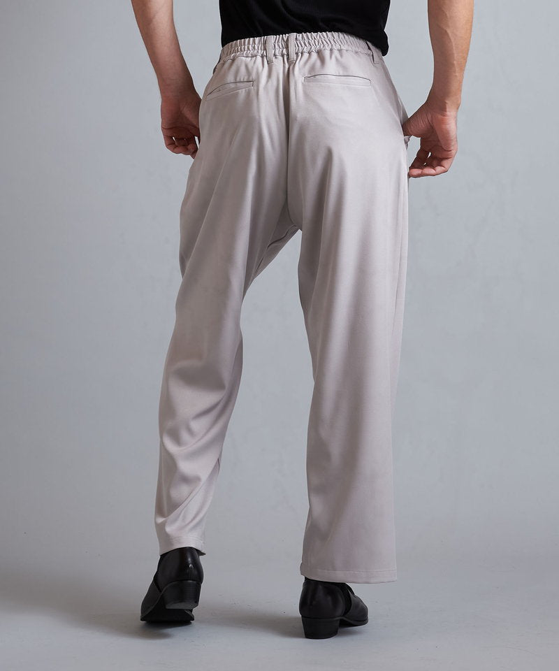 Easy Tuck Wide Trousers