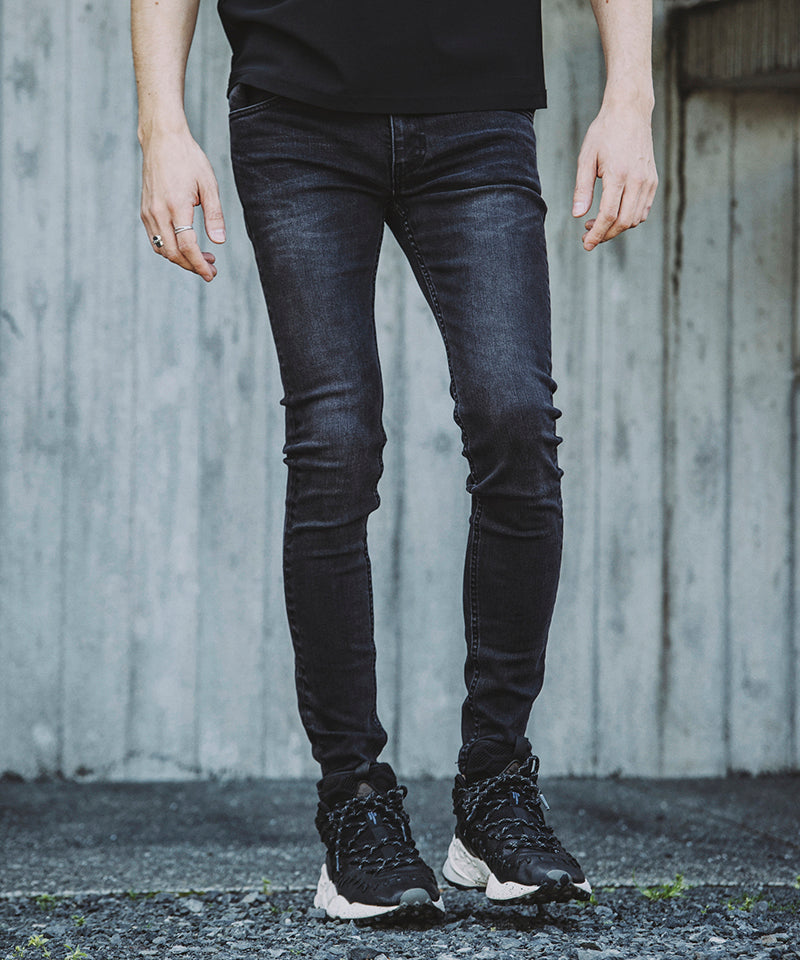 Ultimate stretch denim used skinny pants