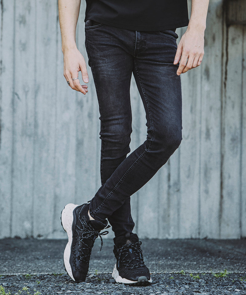 Ultimate stretch denim used skinny pants