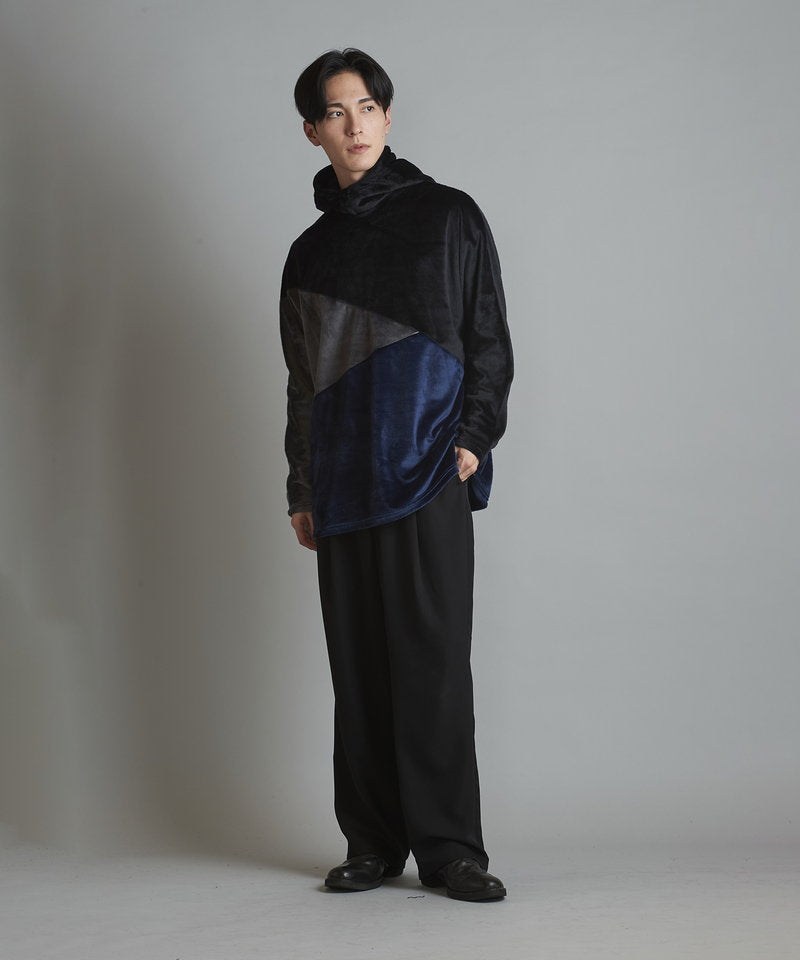 シャギーストレッチボリュームネックパーカ