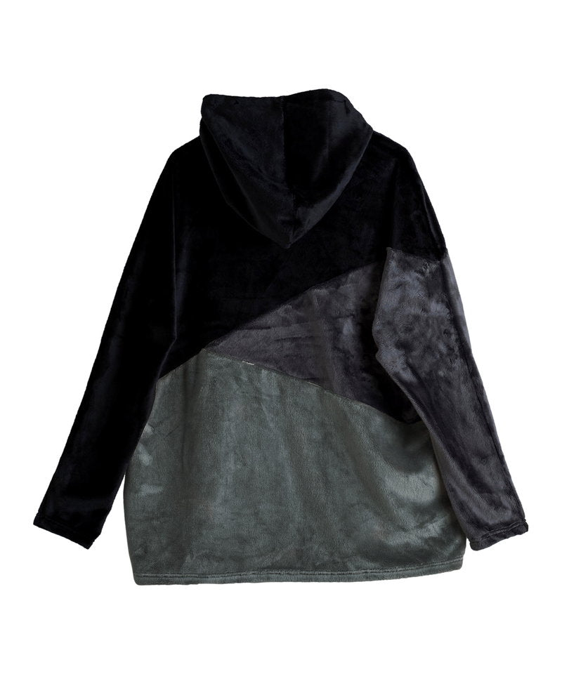 シャギーストレッチボリュームネックパーカ