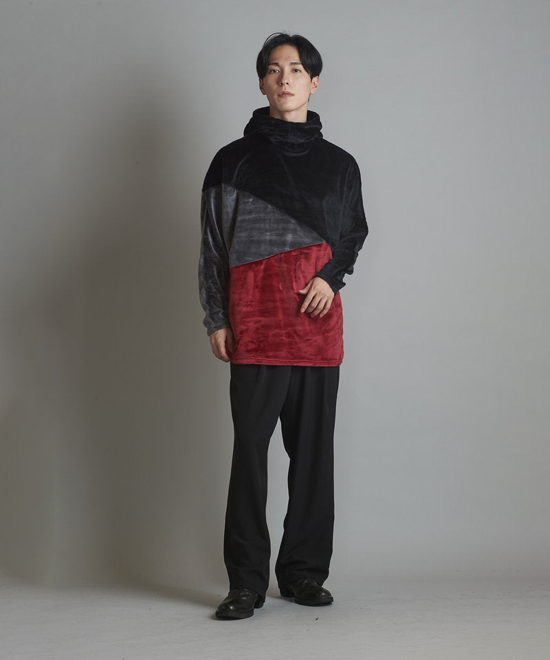 シャギーストレッチボリュームネックパーカ