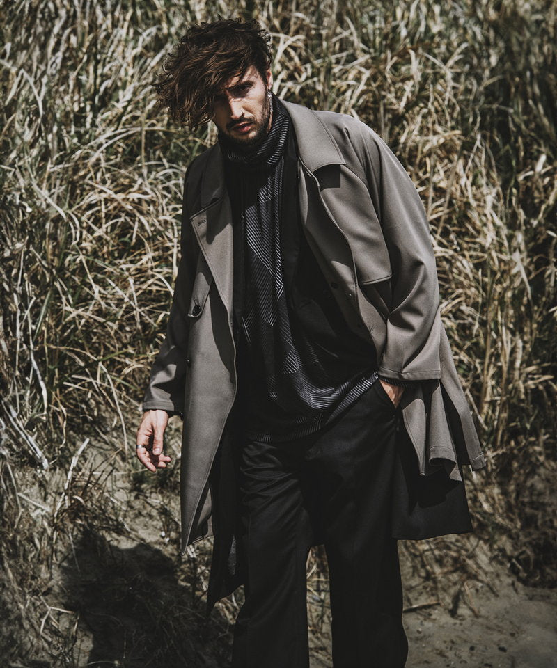 Double gun flap big trench coat