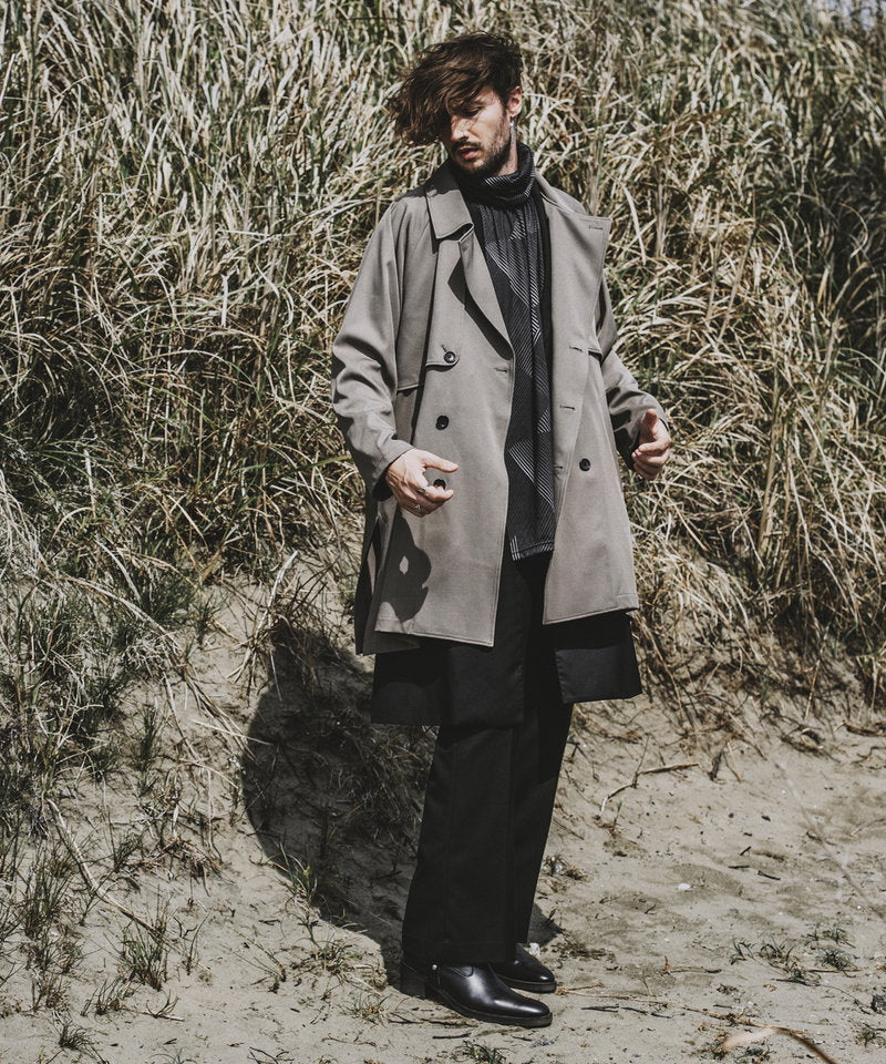 Double gun flap big trench coat