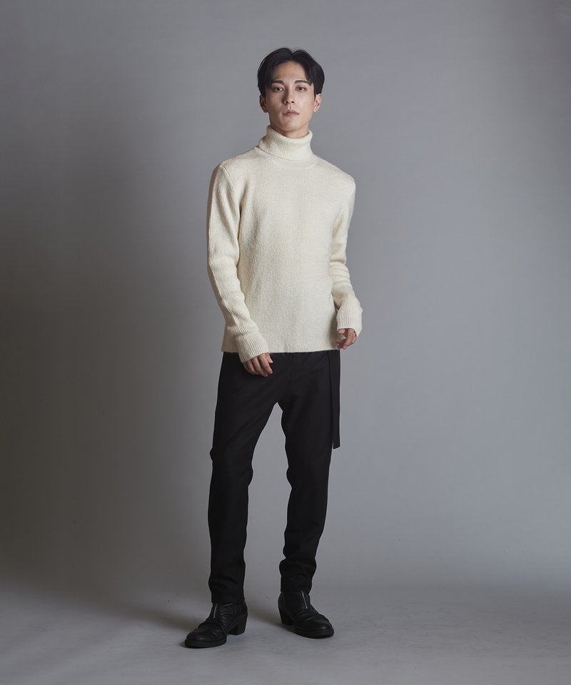 Premium Light Rib Knit Turtleneck PO