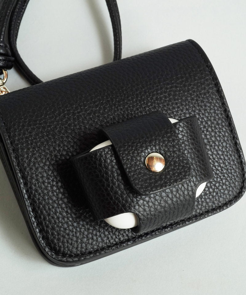 Compact shoulder bag