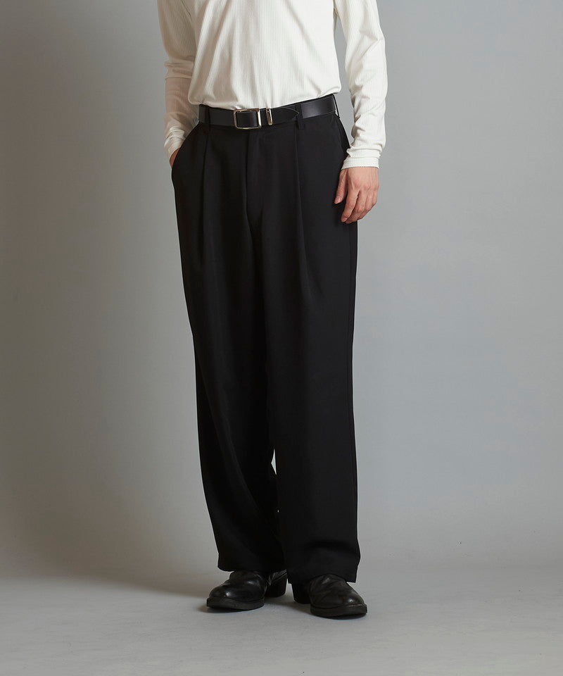 Easy Tuck Wide Trousers