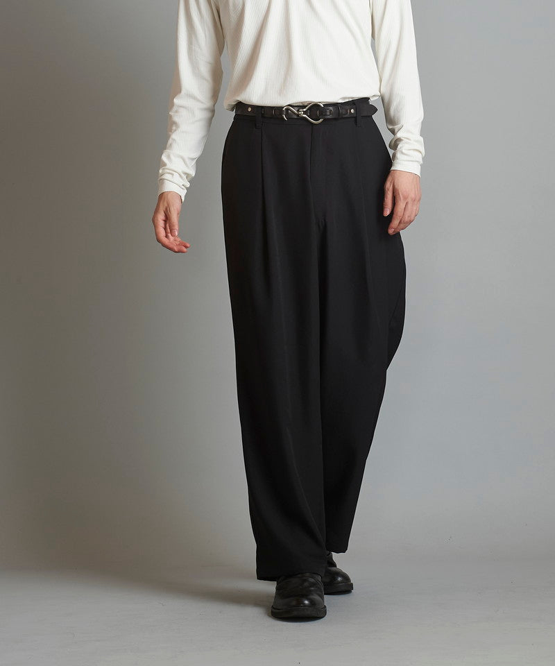 Easy Tuck Wide Trousers