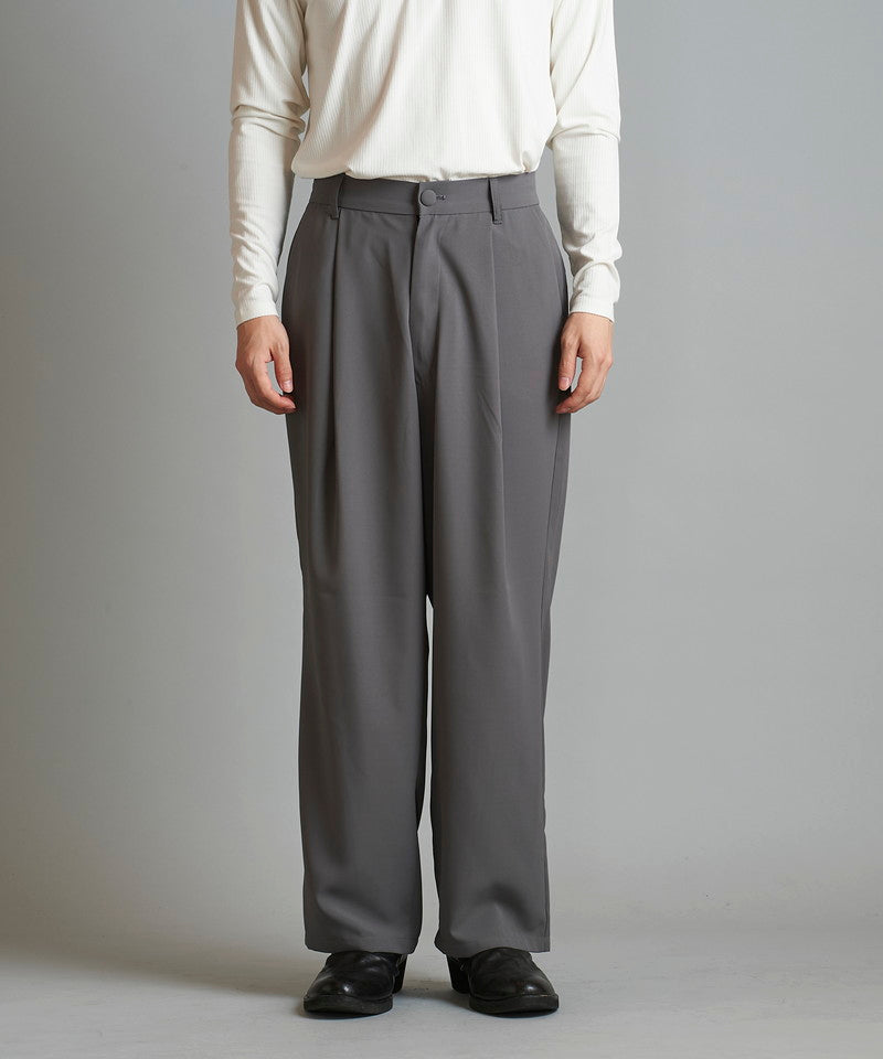 Easy Tuck Wide Trousers