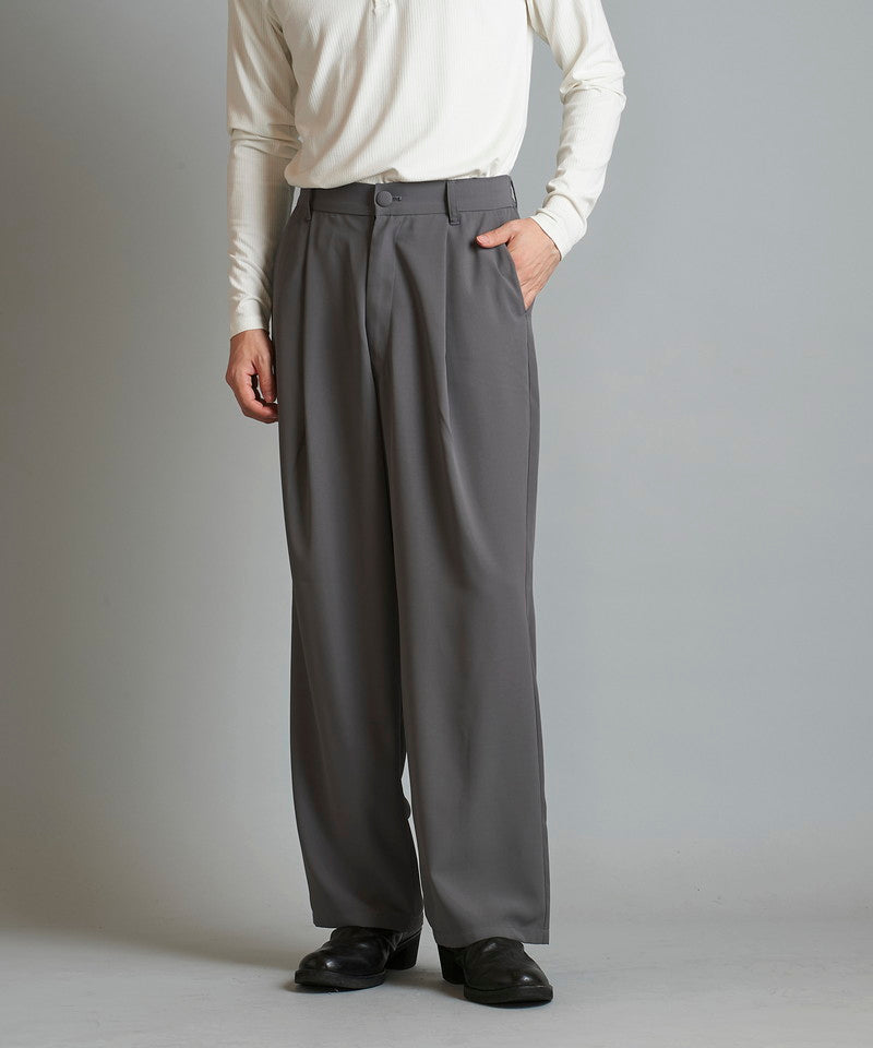 Easy Tuck Wide Trousers