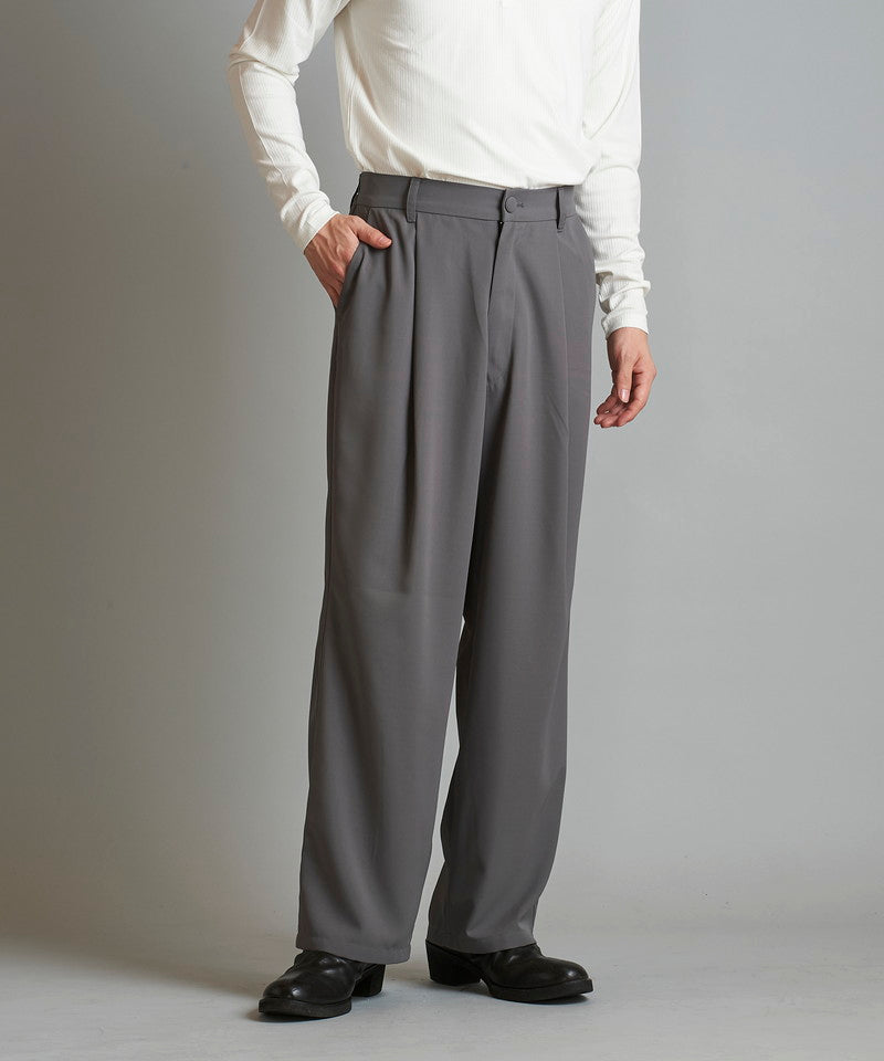 Easy Tuck Wide Trousers