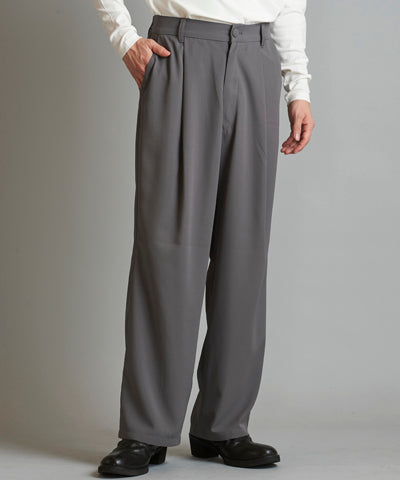 Easy Tuck Wide Trousers