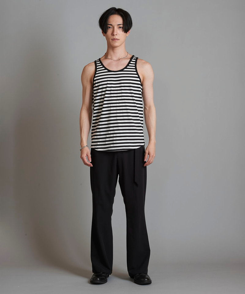 Round border tank top