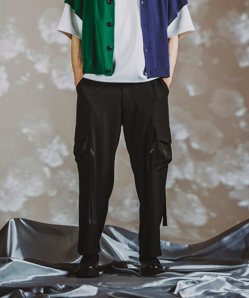 ワイドカーゴトラウザーズ