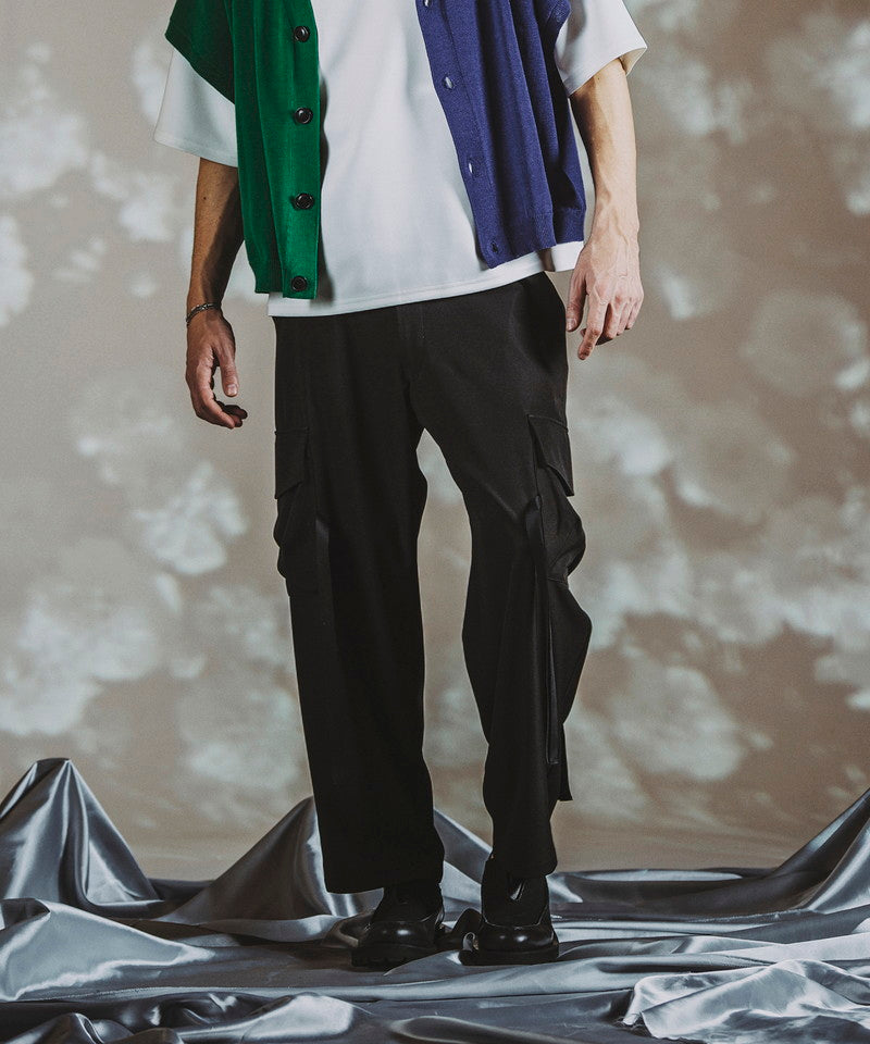 ワイドカーゴトラウザーズ