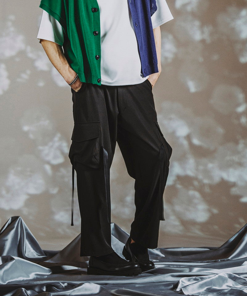 ワイドカーゴトラウザーズ