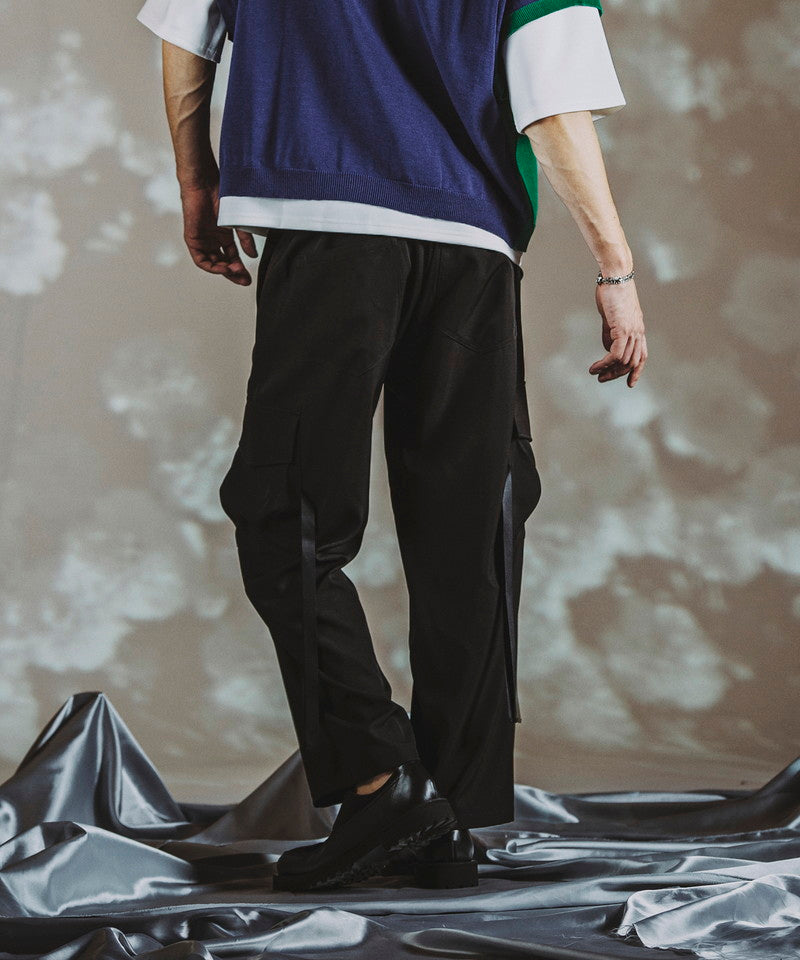 ワイドカーゴトラウザーズ