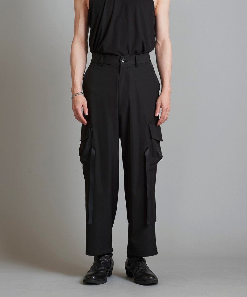 ワイドカーゴトラウザーズ