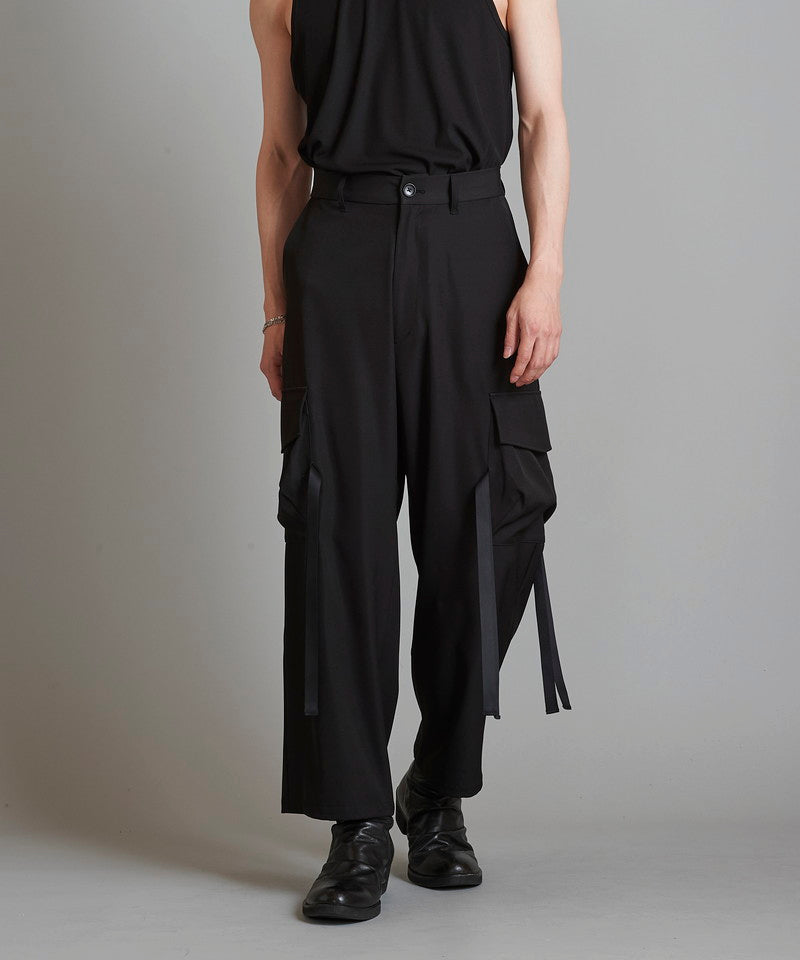 ワイドカーゴトラウザーズ