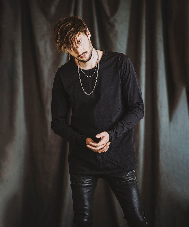 Random seam cut off C/N long sleeve T-shirt