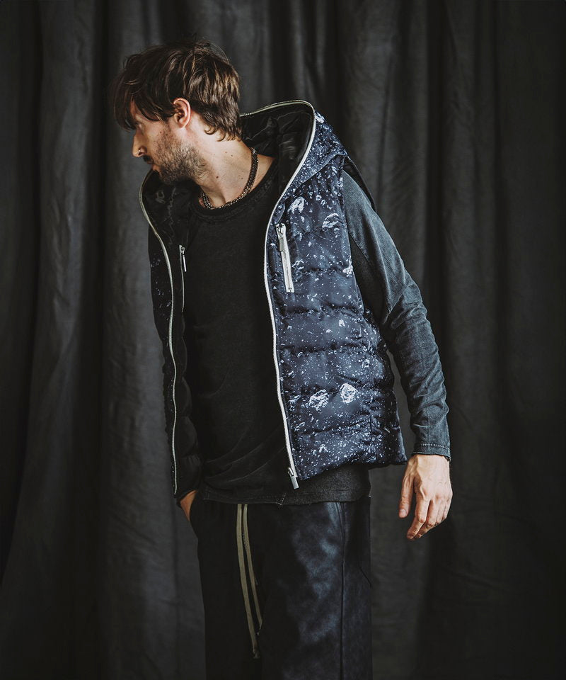 Reversible padded vest