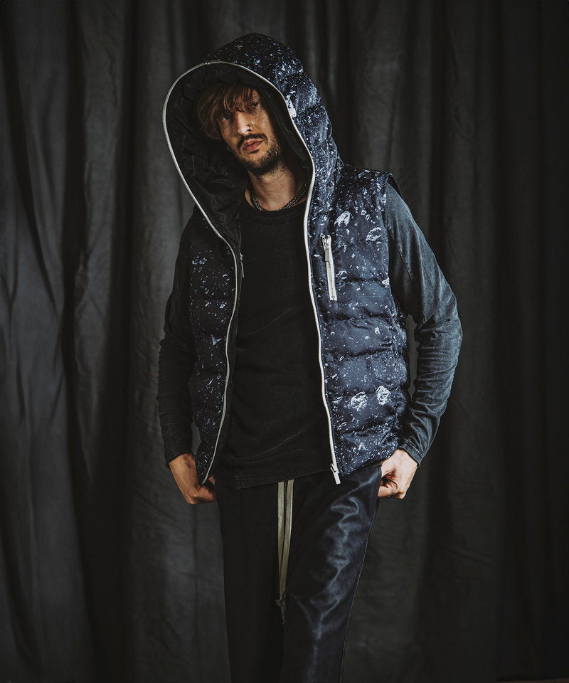 Reversible padded vest