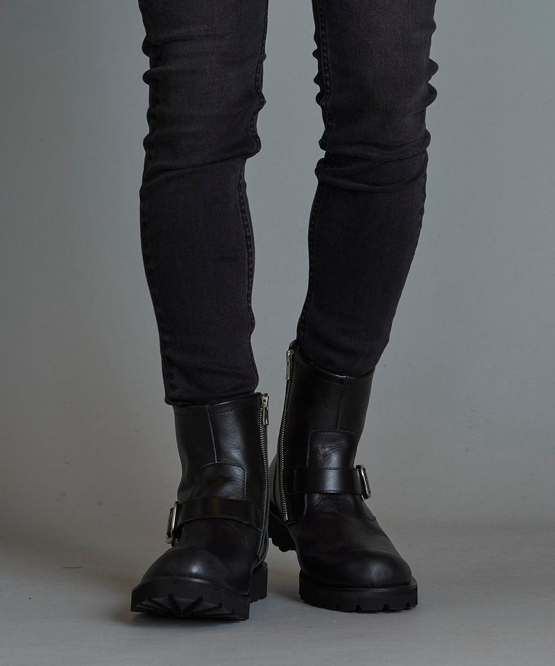 Side zip short engineer boots