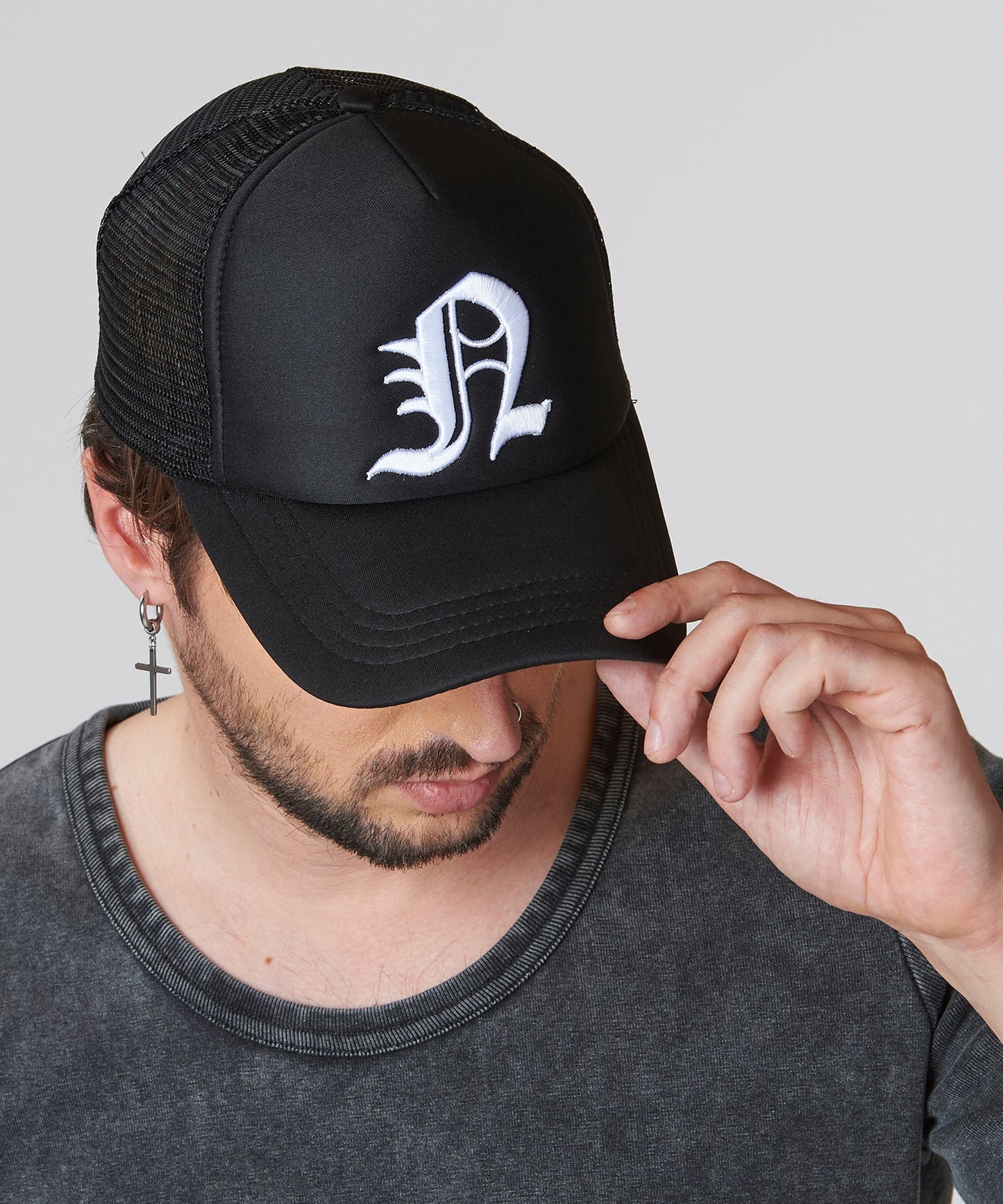 イニシャルエンブロイダリーCAP