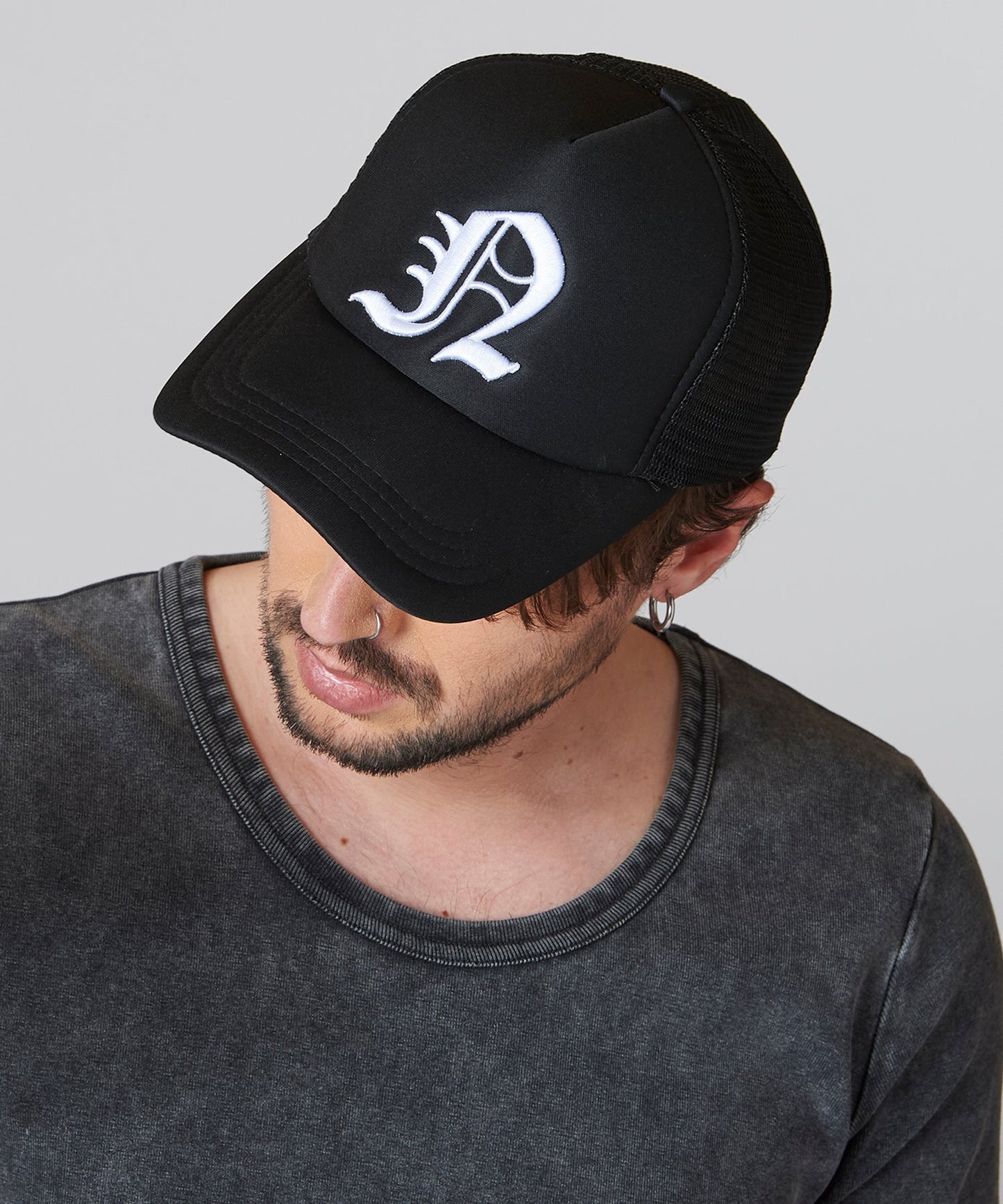 イニシャルエンブロイダリーCAP