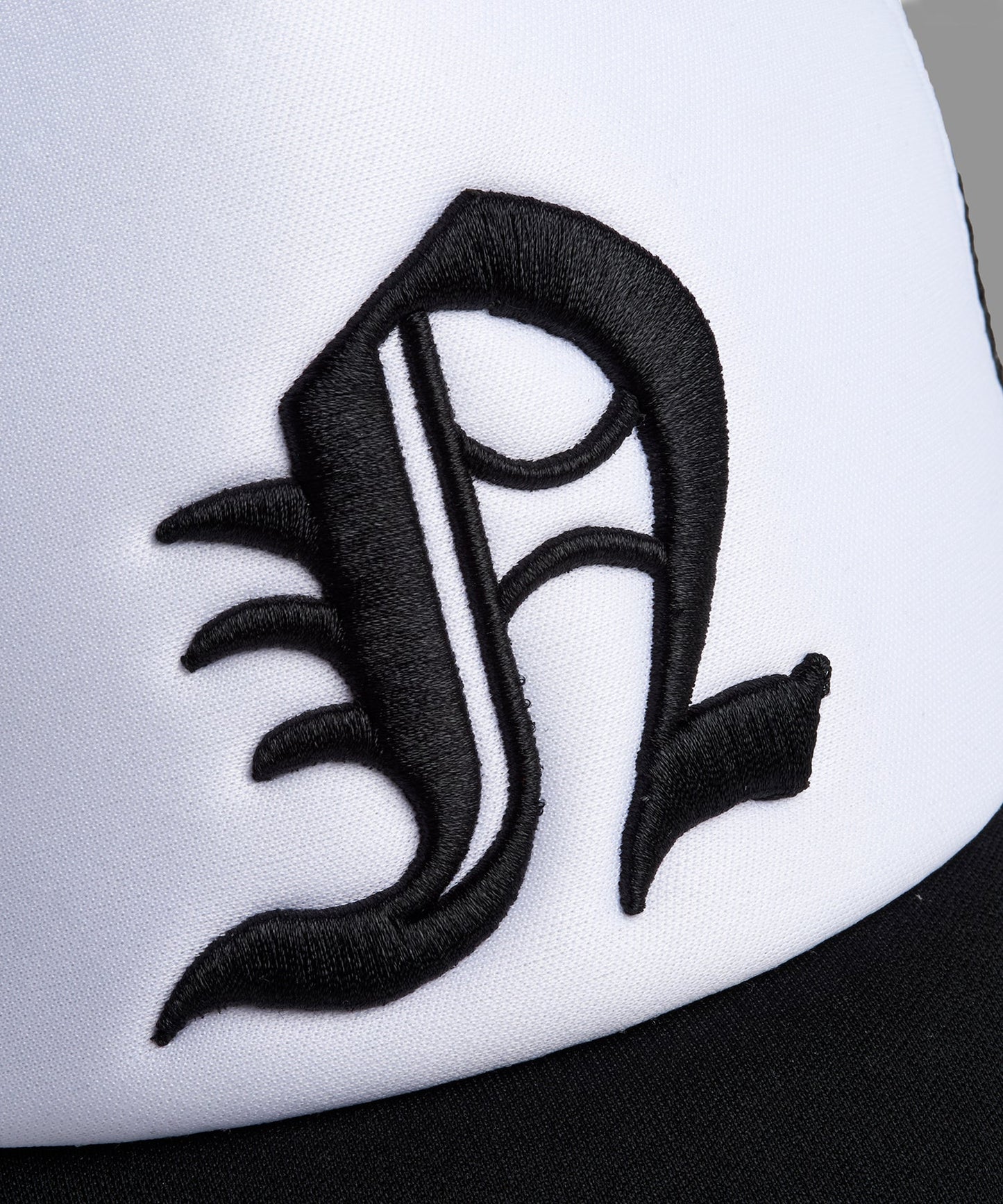 イニシャルエンブロイダリーCAP
