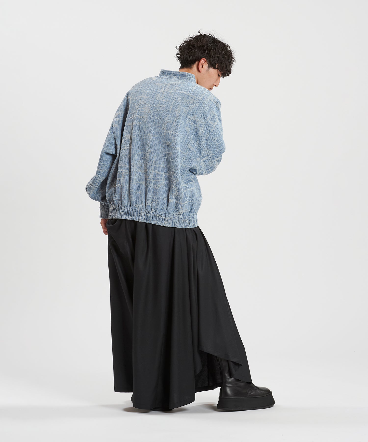 L.BLUE Model:H169cm