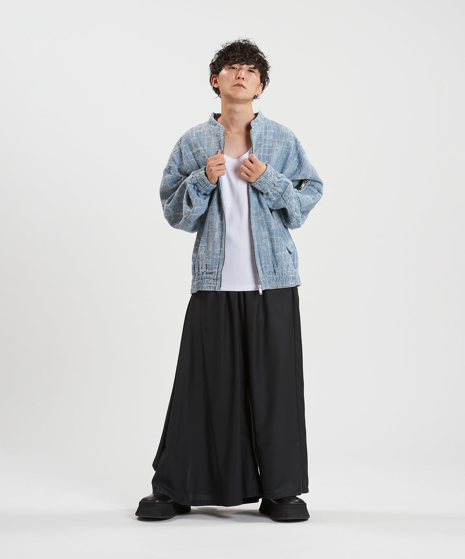L.BLUE Model:H169cm