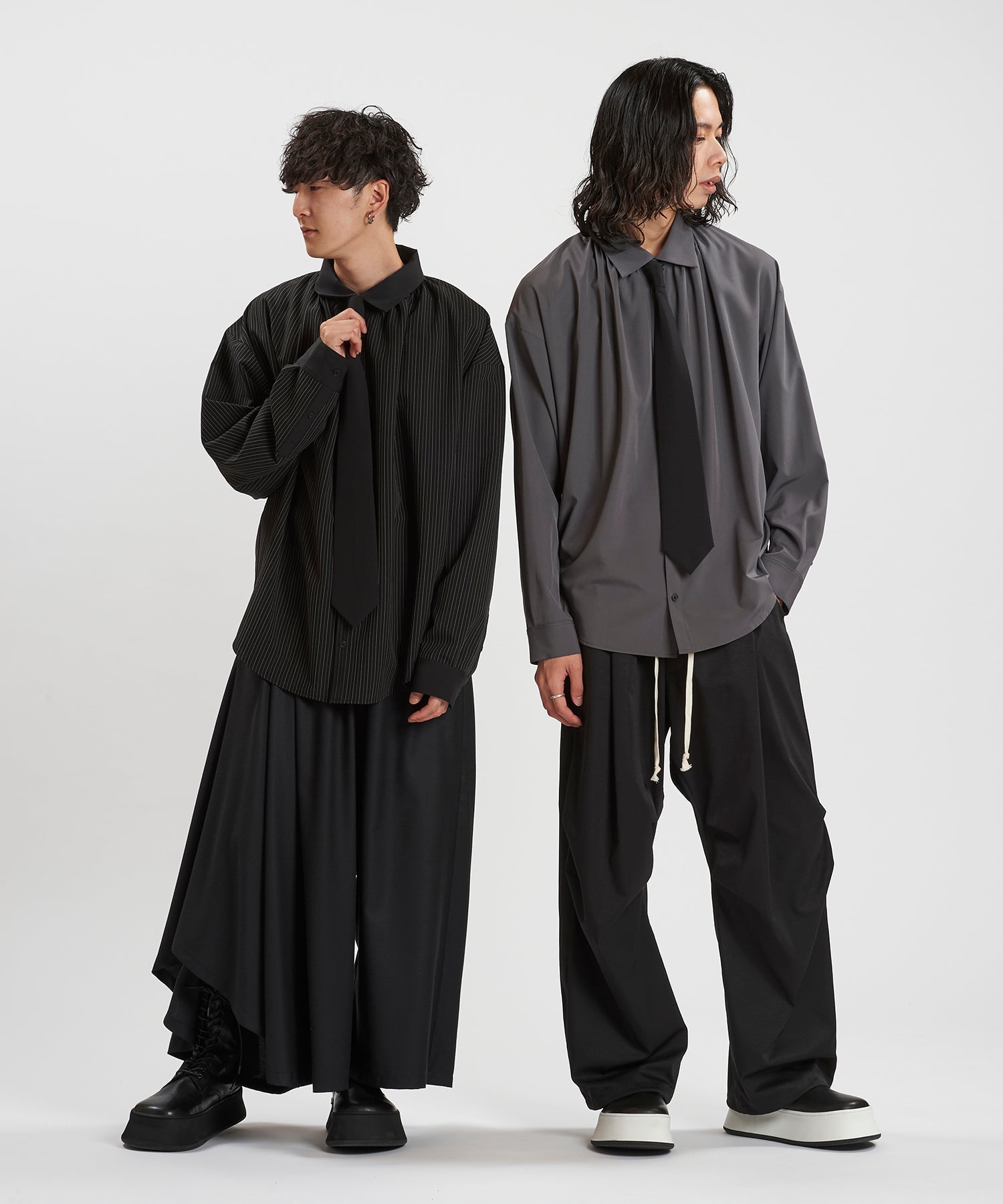 ストライプ Model:H169cm / GRAY Model:H180cm