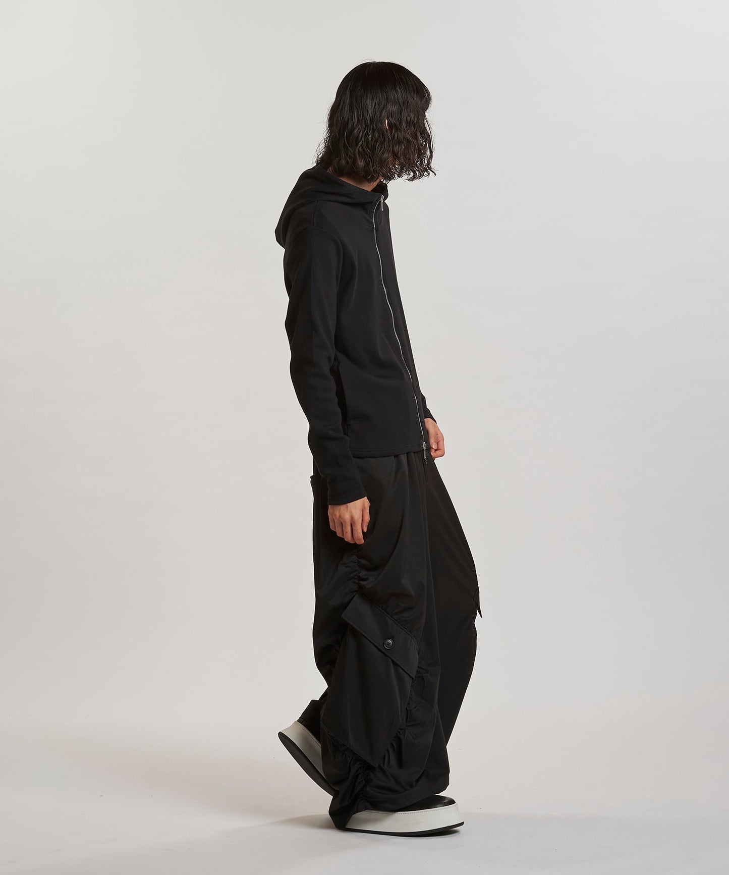 BLACK Model:H180cm