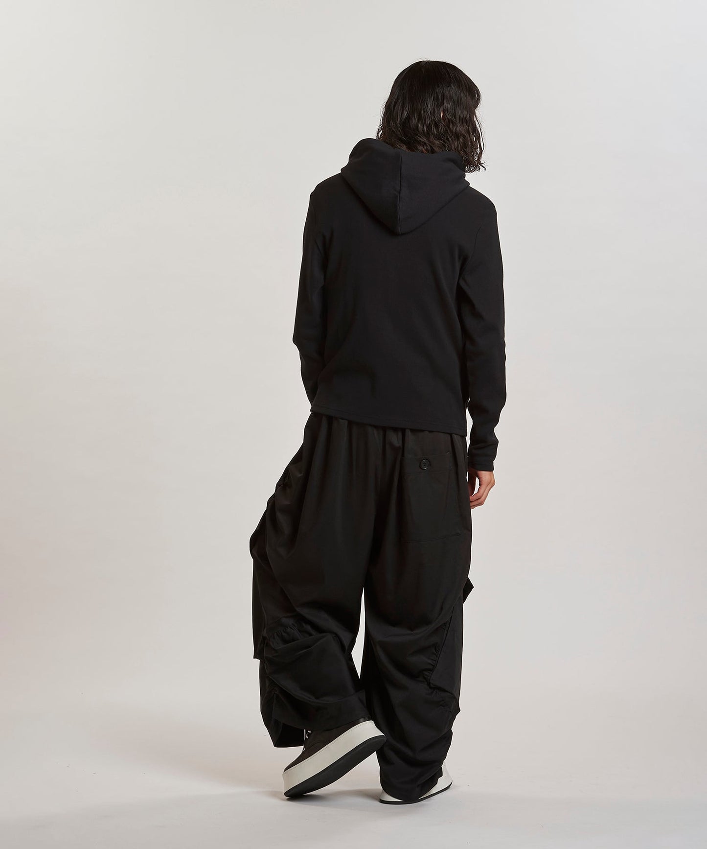 BLACK Model:H180cm