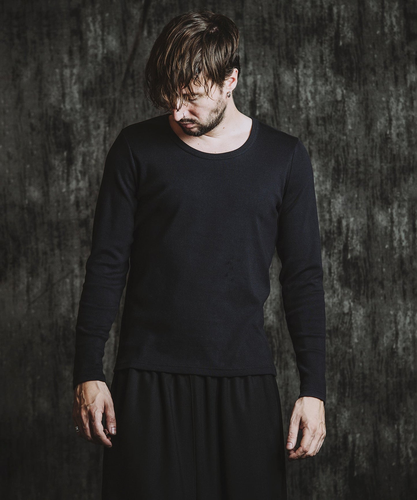 BLACK Model:H182cm