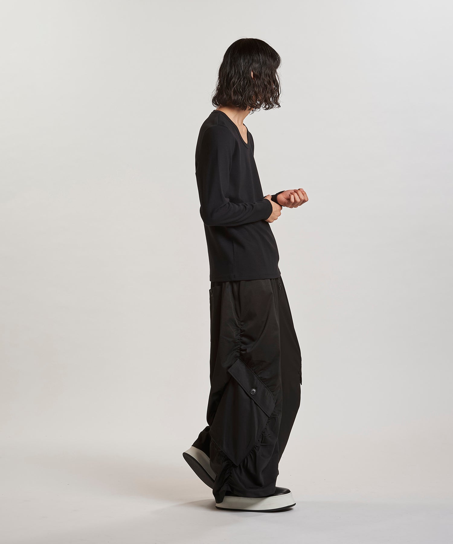 BLACK Model:H180cm