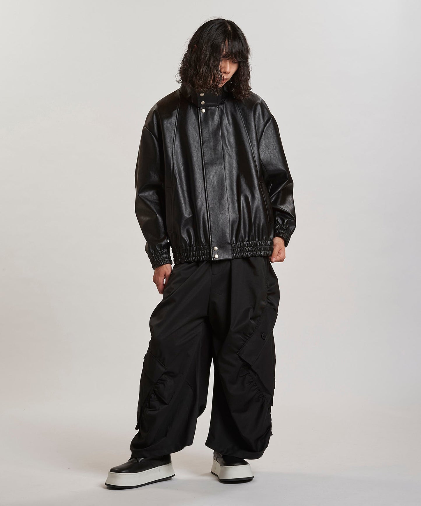 BLACK Model:H180cm