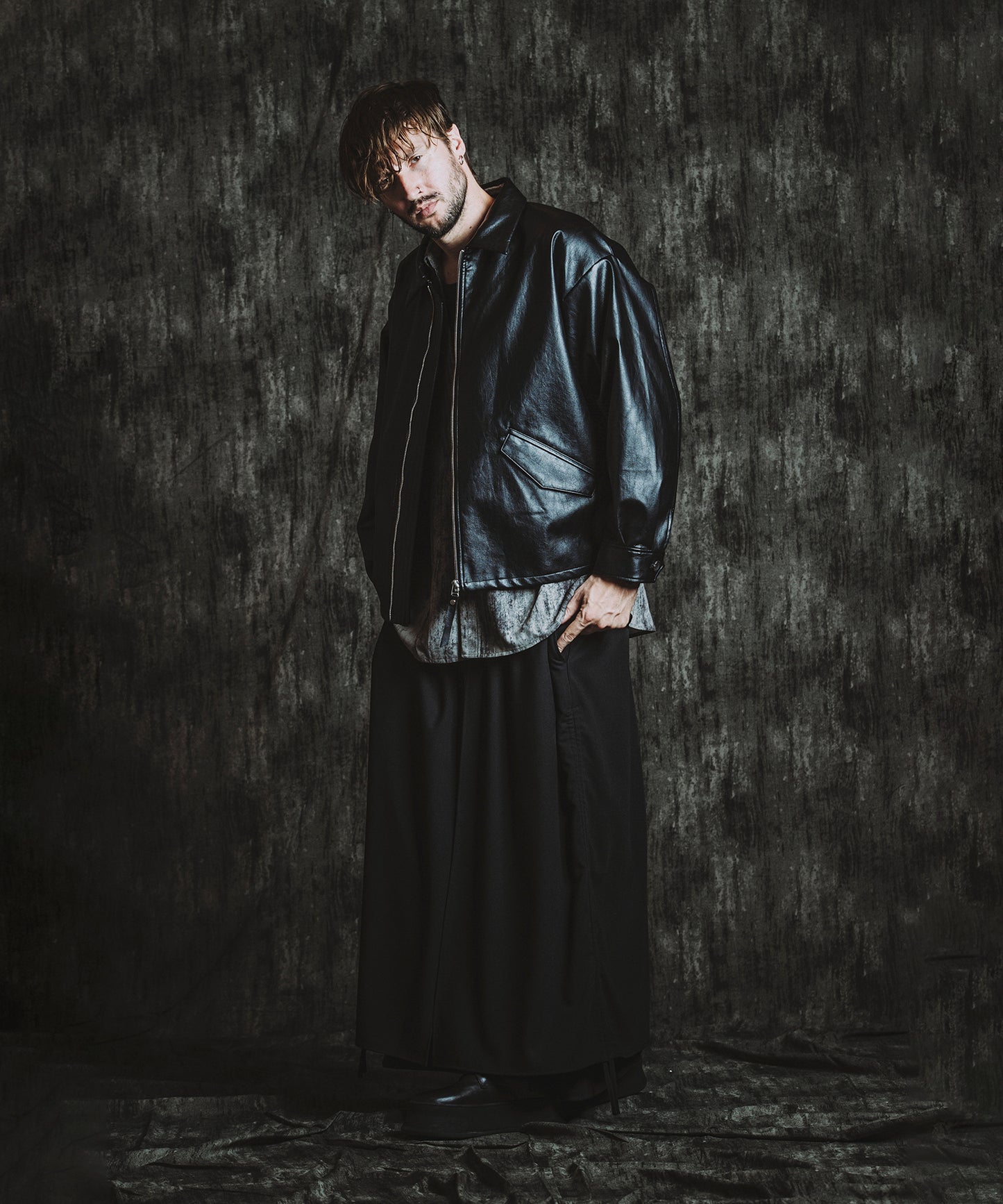シンセティックレザーZIP BIG-BLZ